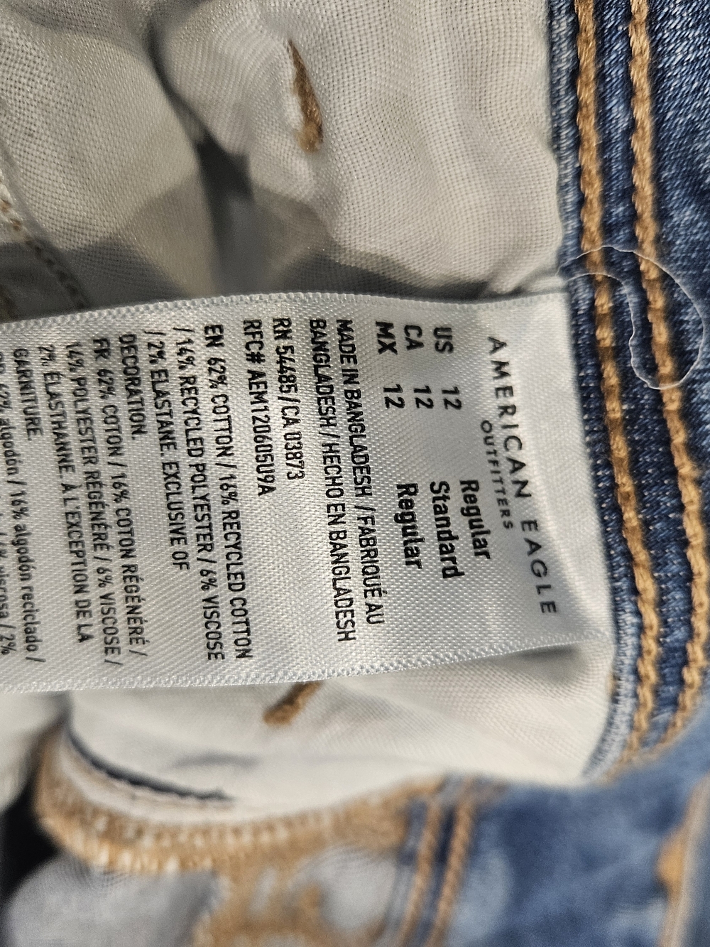 American Eagle Outfitters Women's Boot Cut Jeans in Medium Blue Wash - Picture 6 of 7